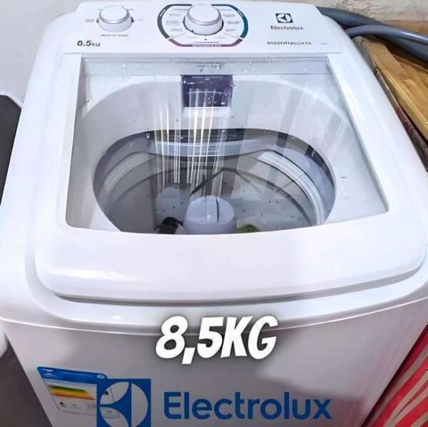 Máquina de Lavar Roupas Electrolux 8 5kg Branca Essential Care LES09
